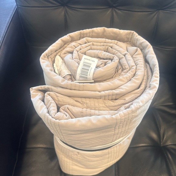 NWT Full/Queen Grid Stitched Quilt Taupe/ Green/Cream - Hearth & Hand - Picture 6 of 7